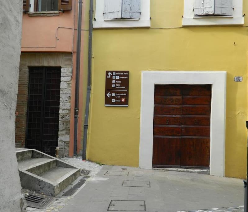 나르니 Casa Dell'Oliveto "Parcheggio Gratuito" 아파트 외부 사진