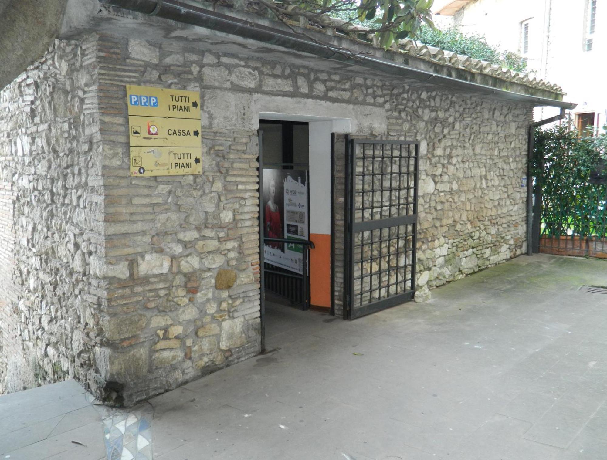 나르니 Casa Dell'Oliveto "Parcheggio Gratuito" 아파트 외부 사진